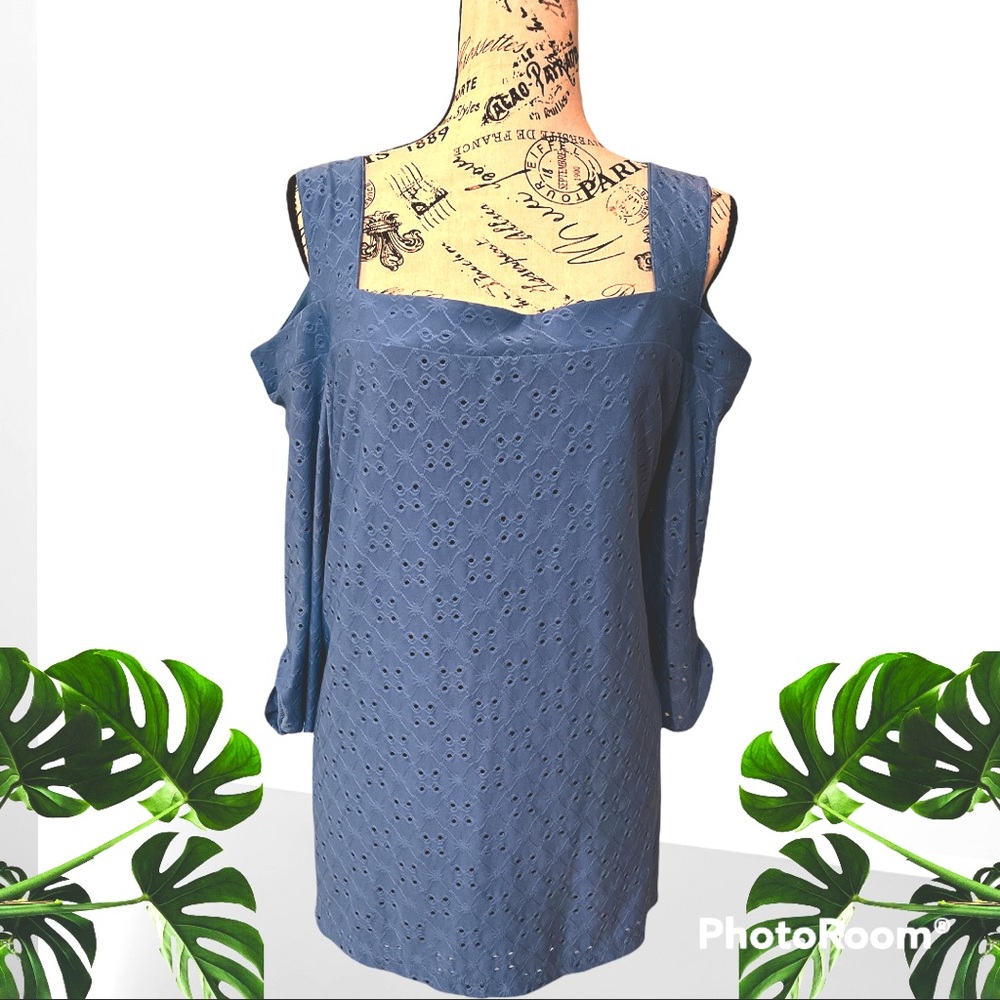 Quarter Length Sleeved Blue Eyelet Cold Shoulder W/ Bow Ties